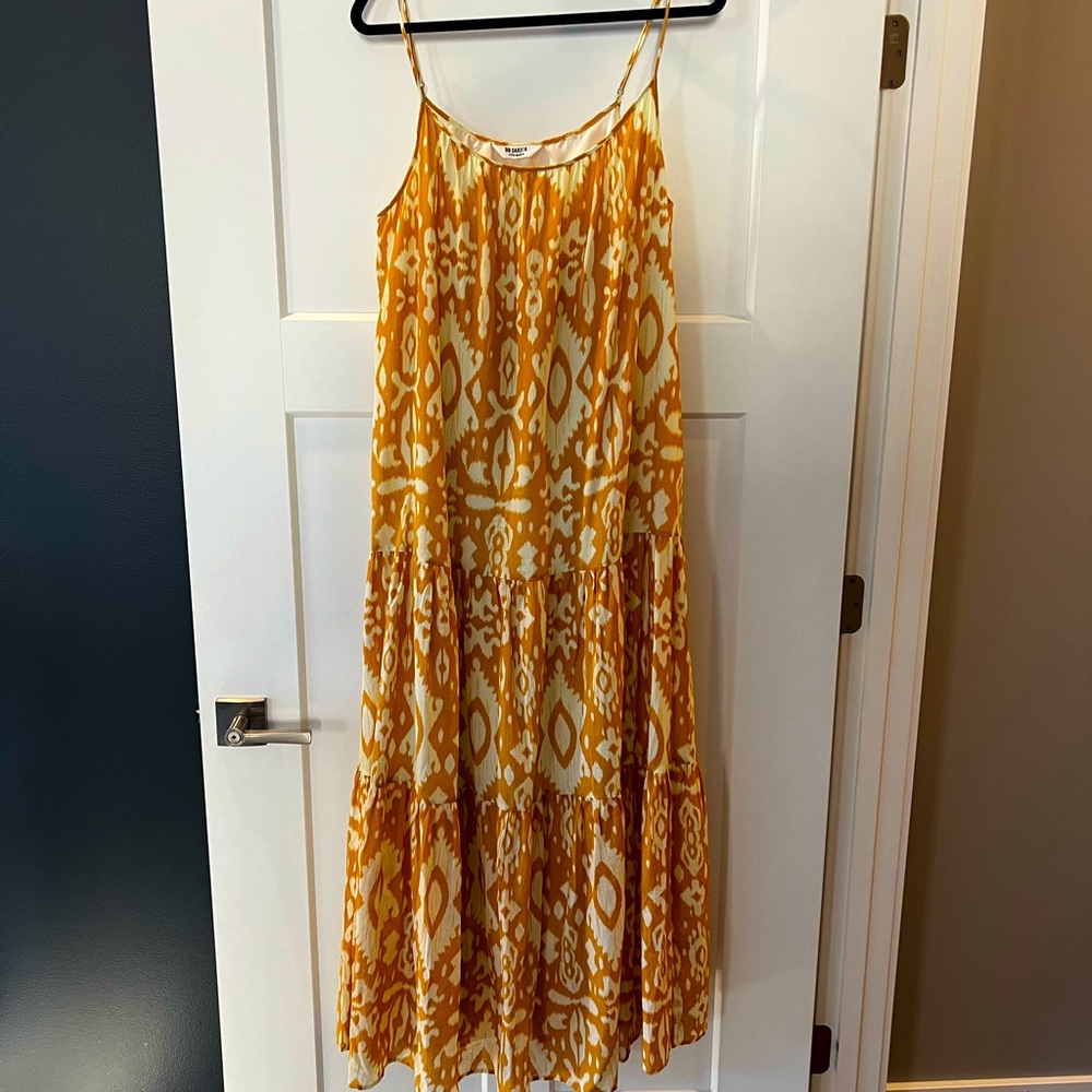 BB Dakota gold/cream maxi dress.